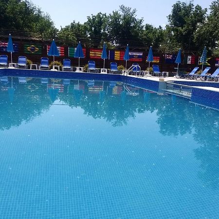 Къща За Гости "Там Край Реката " Slivek Buitenkant foto