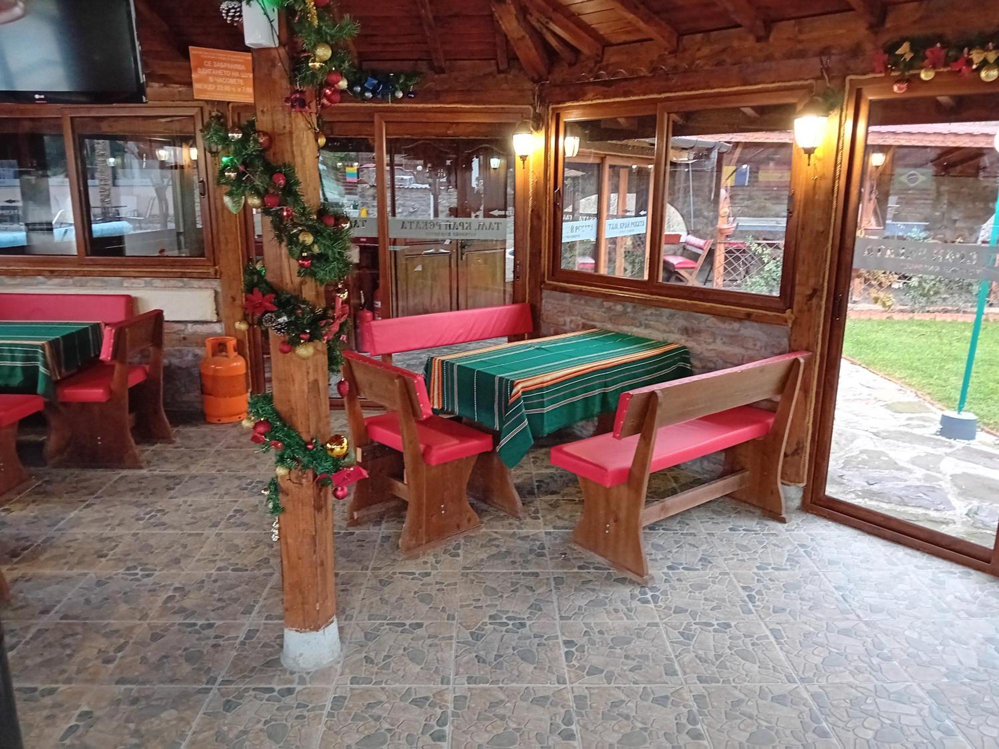 Къща За Гости "Там Край Реката " Slivek Buitenkant foto