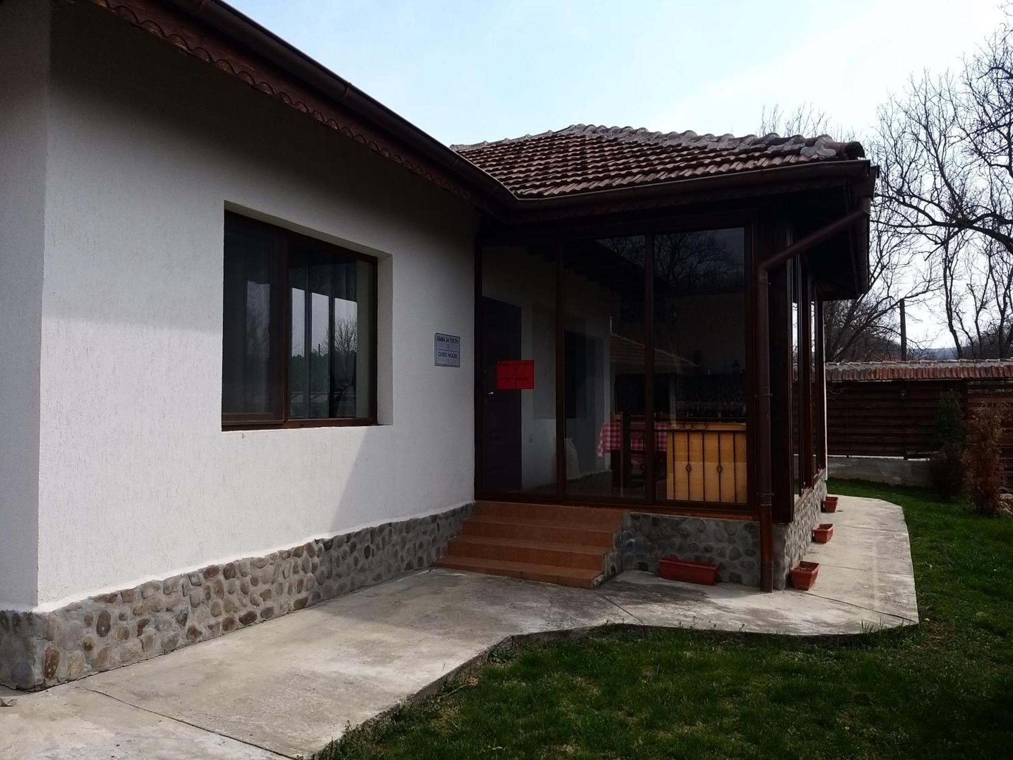 Къща За Гости "Там Край Реката " Slivek Kamer foto